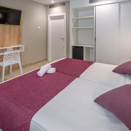 4R Meridia Mar Hospitalet De L'Infant Exterior photo