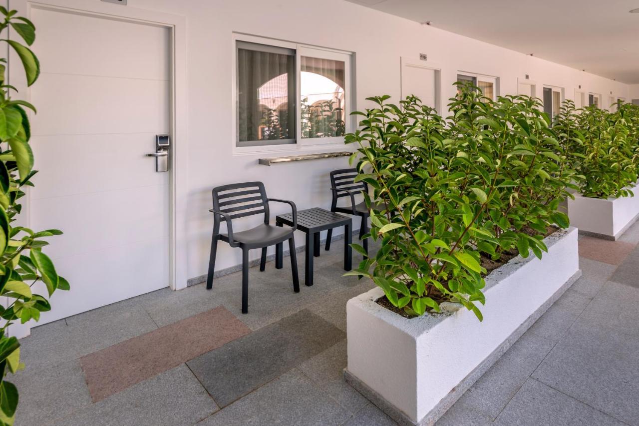 4R Meridia Mar Hospitalet De L'Infant Exterior photo