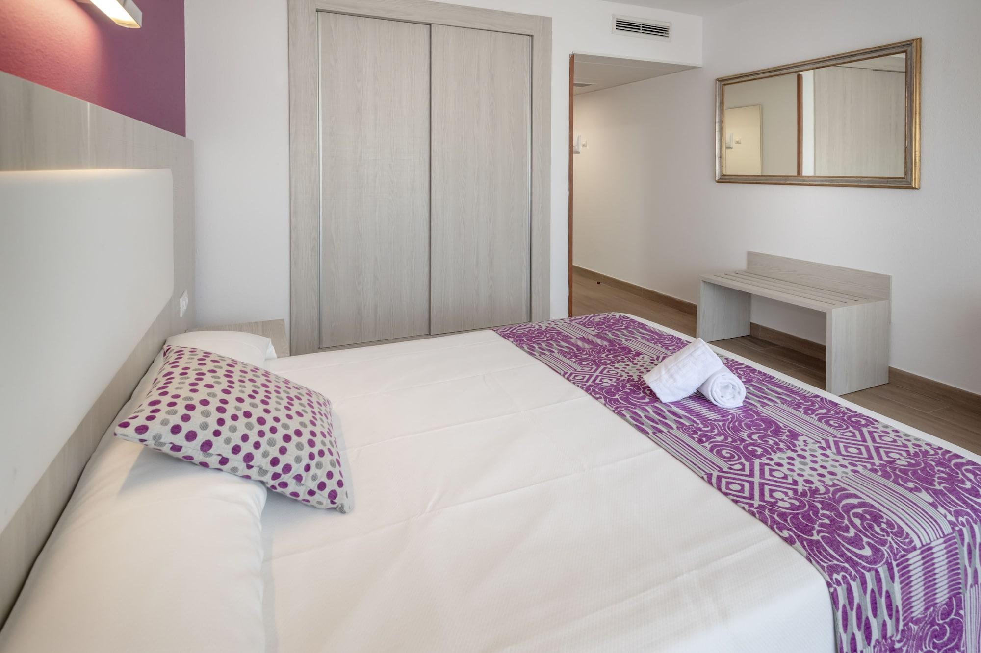 4R Meridia Mar Hospitalet De L'Infant Exterior photo