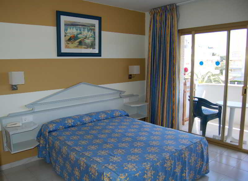 4R Meridia Mar Hospitalet De L'Infant Exterior photo